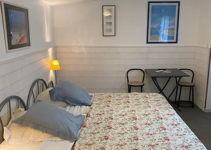 D'hotes Welcome Trépied Couette-café